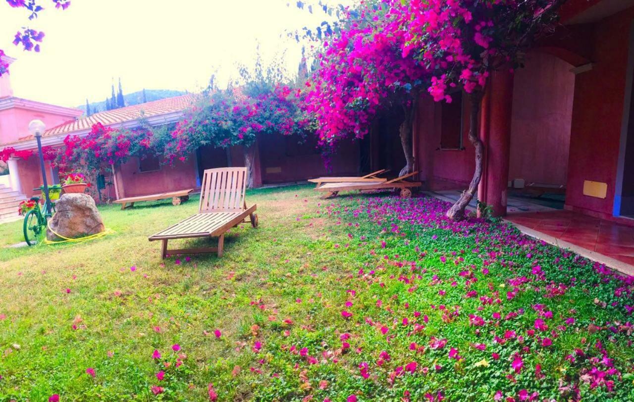 Sant Efisio Hotel ล็อตโซไร ภายนอก รูปภาพ